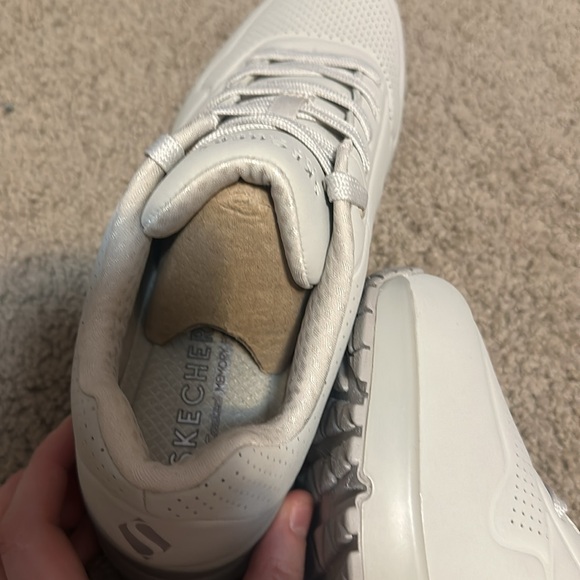 3/$150 NWT Size 9 women’s sketchers sneakers air cooled memory foam - Picture 6 of 8